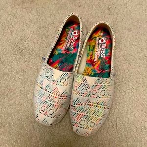 Bobs multicolor slip ons Size 7.5